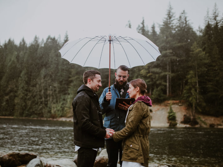 31 Rainy Day Elopement Locations in Vancouver
