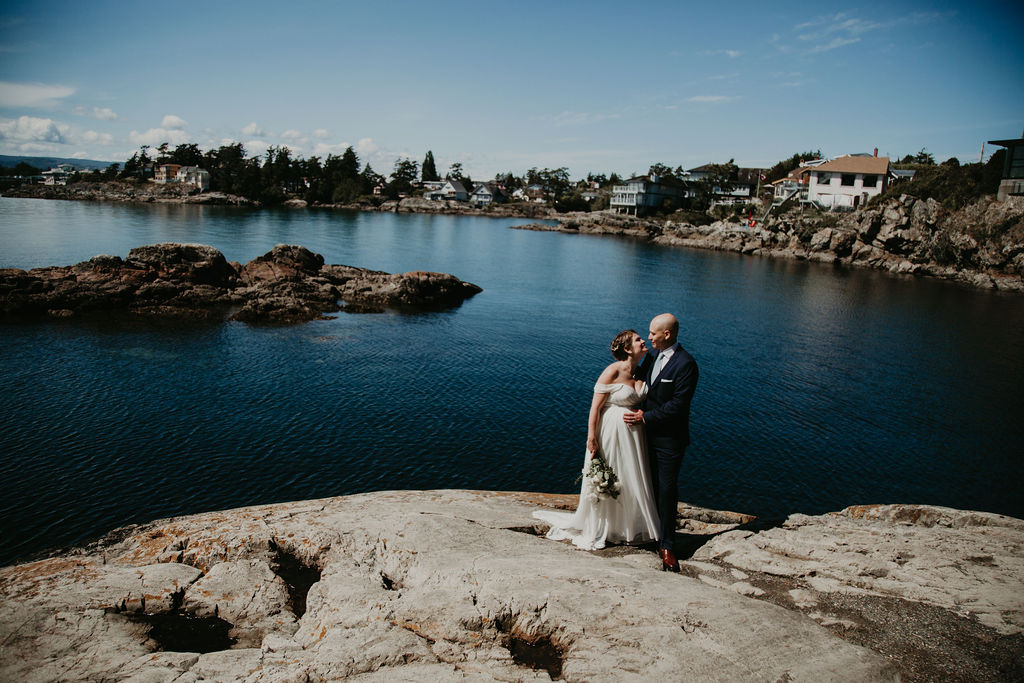 Saxe Point Park wedding in Victoria with Young Hip & Married