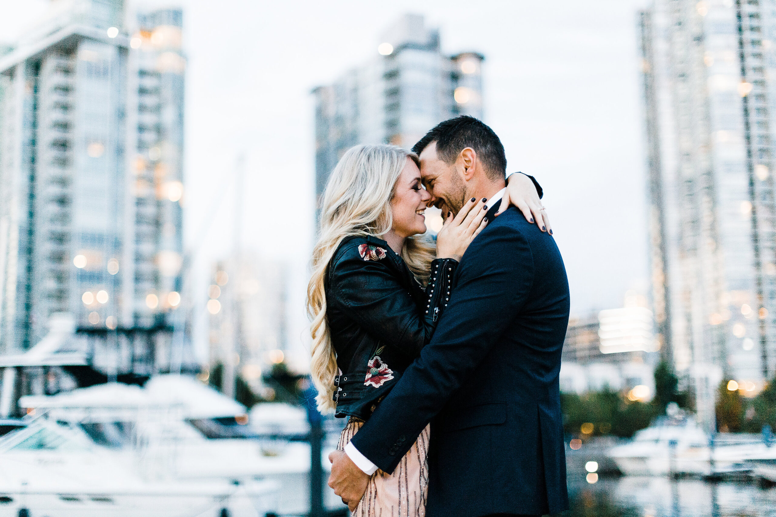 Yaletown elopement on the Vancouver Seawall