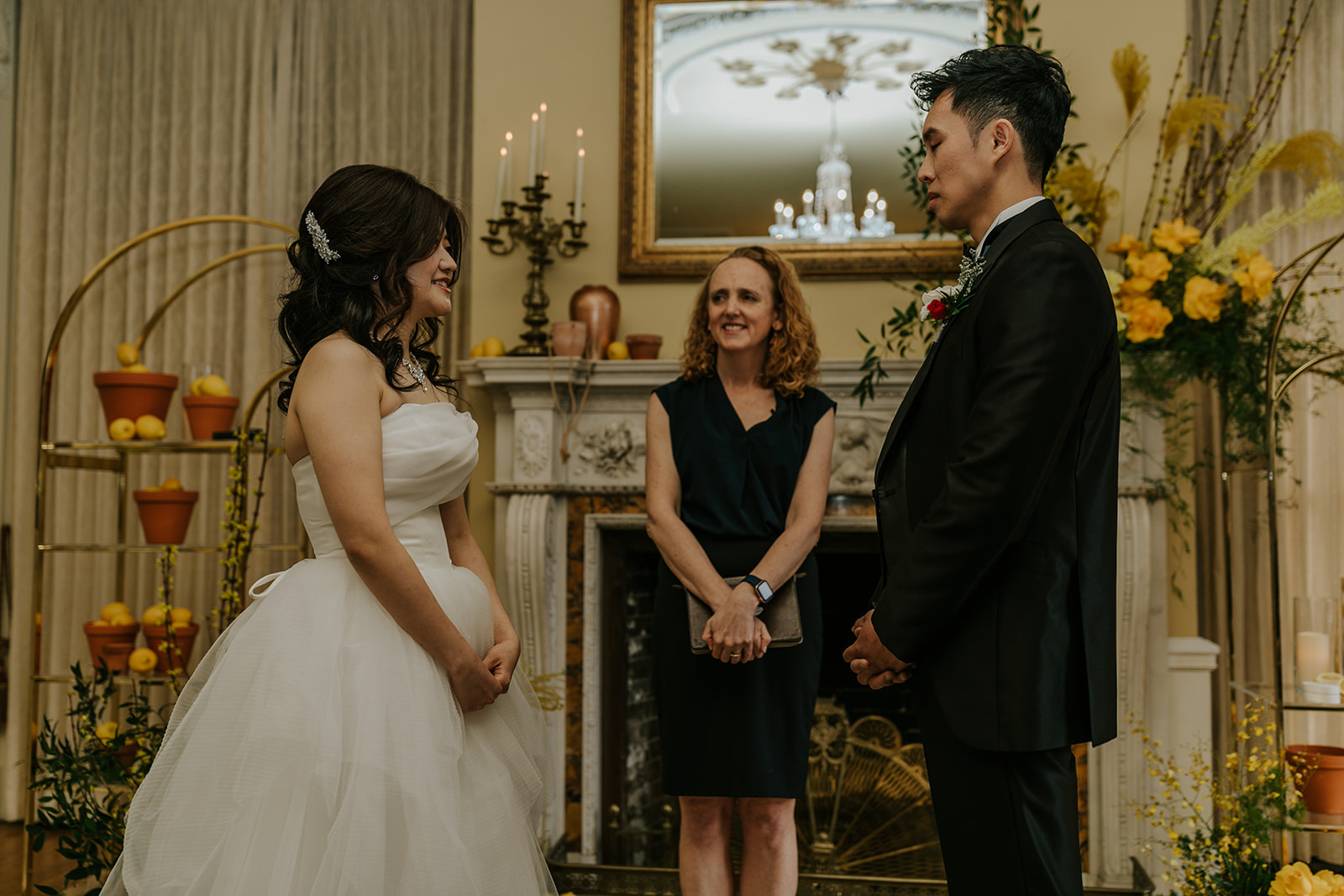 young hip and married vancouver wedding officiant pop up wedding