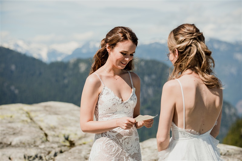 wedding vows at young hip and married helicopter elopement