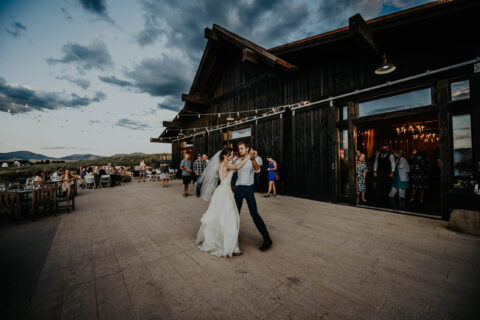 missoula wedding venue, the barn on mullan, by alicia magnus photography