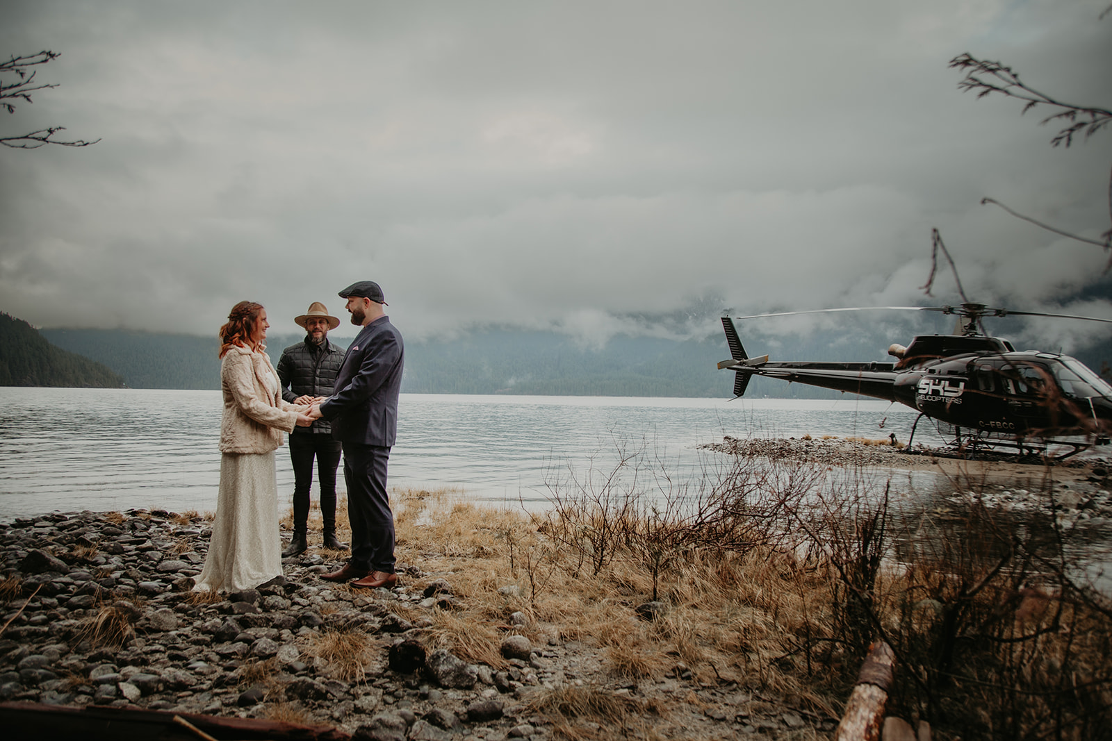leave no trace of your outdoor elopement, helicopter elopement with young hip and married 