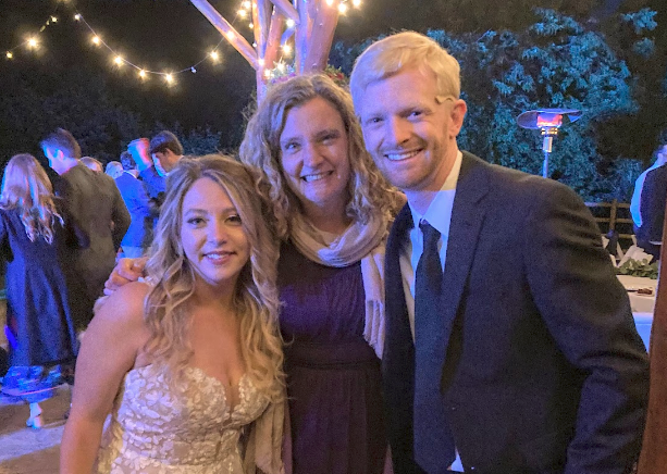 montana wedding officiant courtney arntzen with her couple