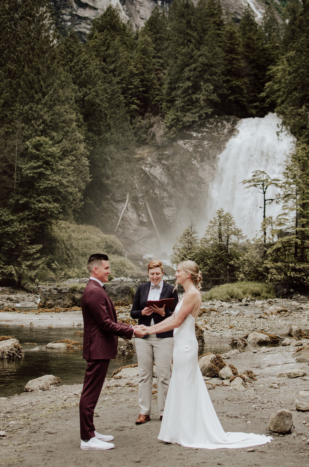 seaplane elopement to chatterbox falls with young hip & married