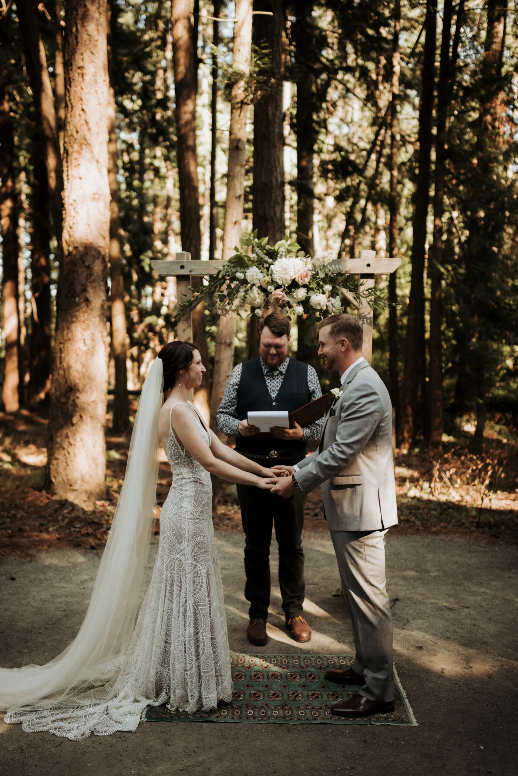 Victoria wedding with officiant Jordan