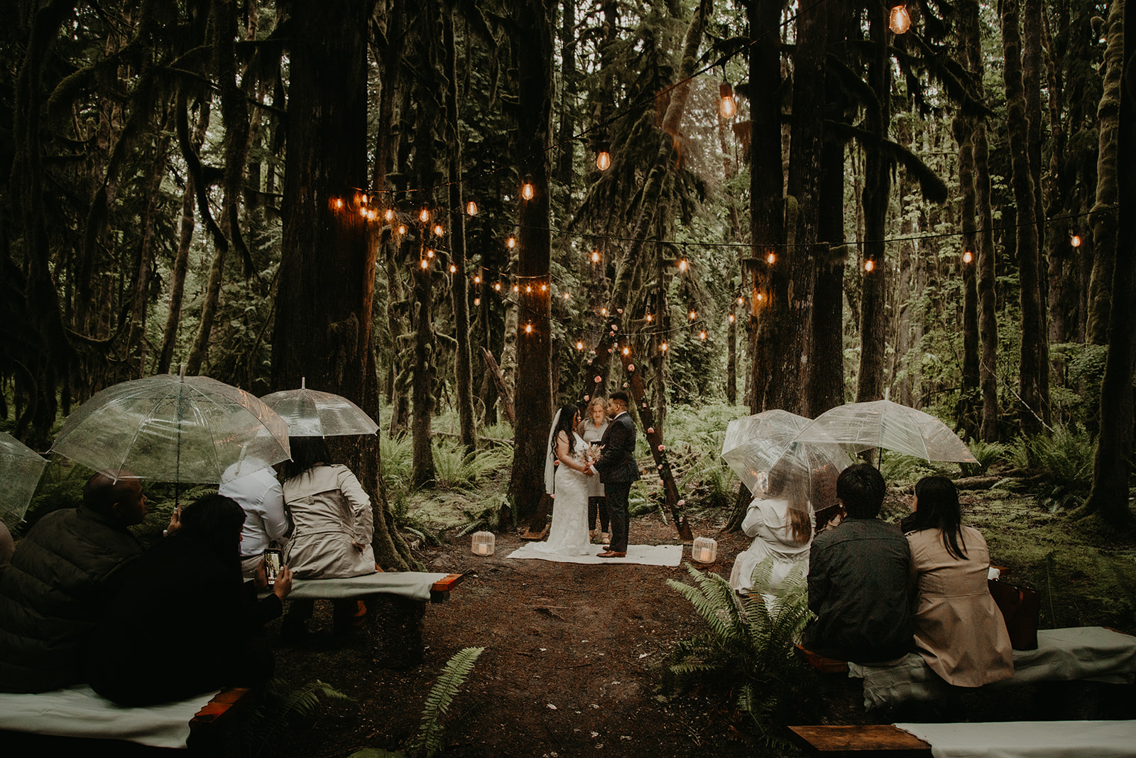 outdoor vancouver wedding with young hip and married, wedding date